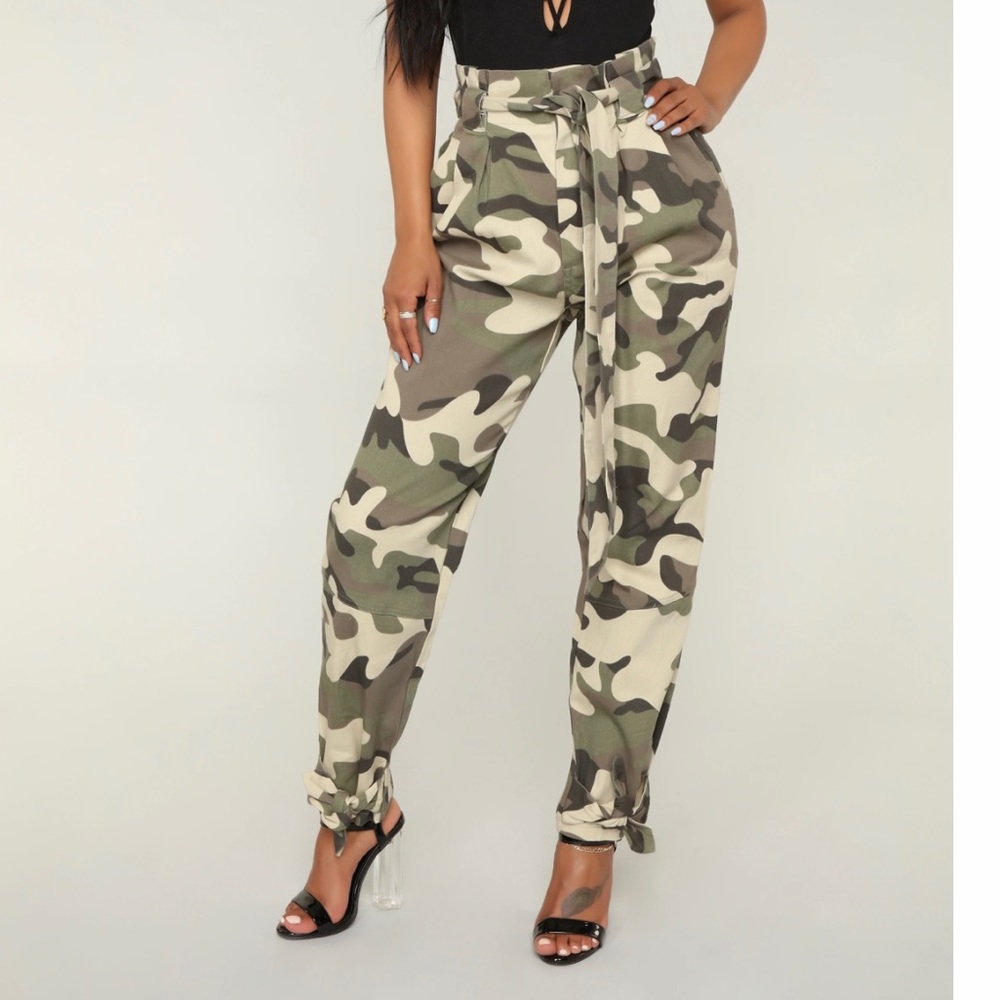 Fashion Nova I Don’t Need A Hero Cargo Pants